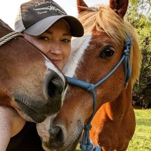 Meet your Posher, Rebekah